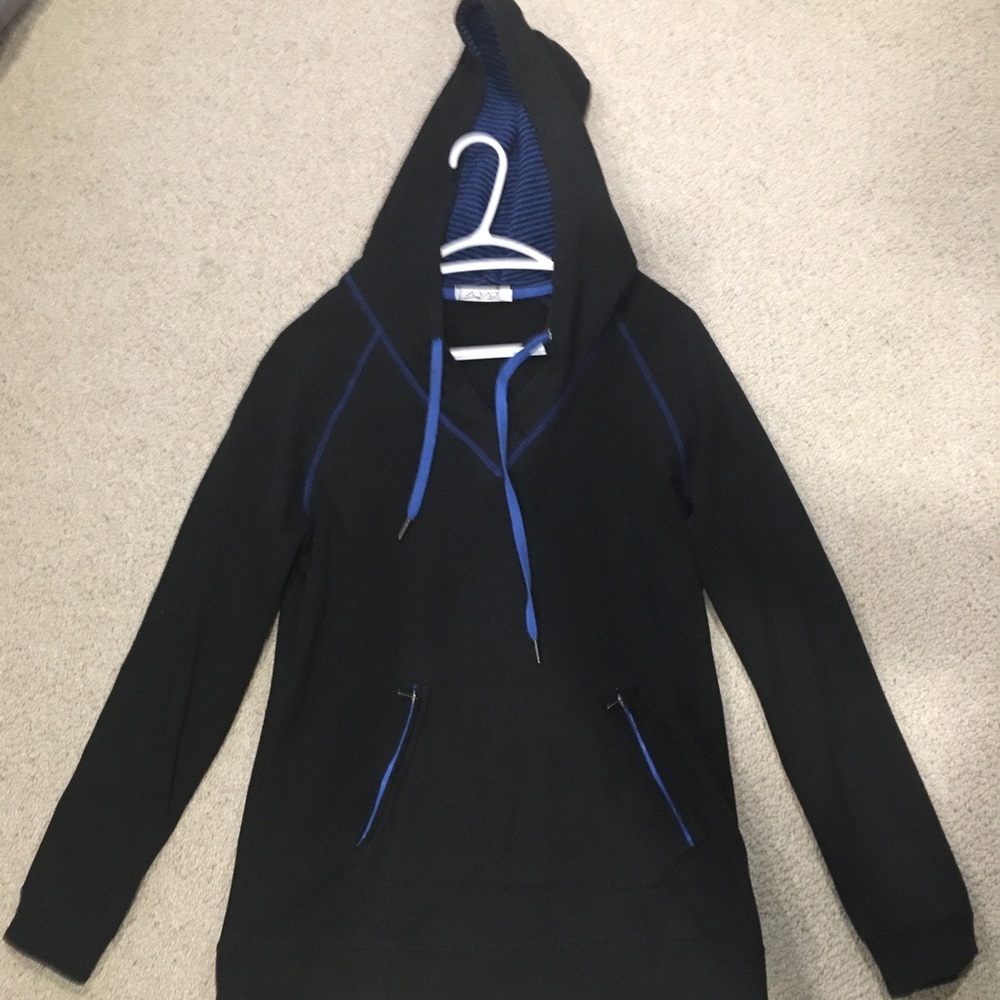 Ladies Small sweater